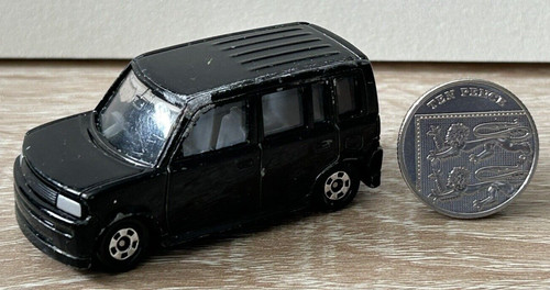 Tomica toyota bb 2000 - tomica,,